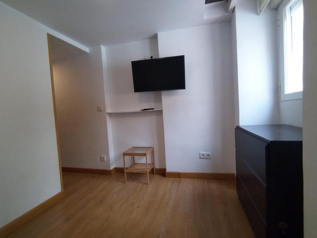 Apartamento Para 2 - Puerta Del Sol Madrid Exterior photo